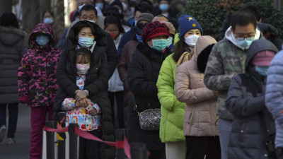 Çin'deki korona dalgası yeni varyanta neden olabilir. Bilim insanları açıkladı