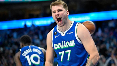 Luka Doncic tarihe geçti. NBA'de imkansızı başardı