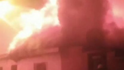 Bursa’da müstakil ev alev alev yandı