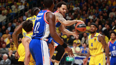 Anadolu Efes Maccabi Tel Aviv'e kayıp