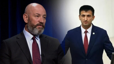 Kardak kahramanı Ali Türkşen AKP'ye geçen Teğmen Çelebi'ye suratını kıpkırmızı yapacak cevap verdi