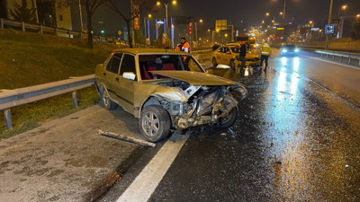 Önce ticari taksiye ardından bariyerlere çarptı