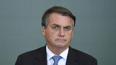 Kazanamazsam yargılanacağım demişti. Seçimi kaybedince görev süresi dolmadan ABD'ye gitti