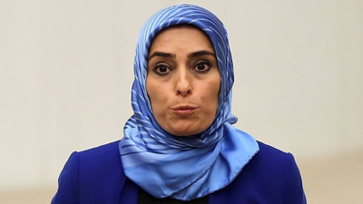 Zehra Taşkesenlioğlu: Biz başörtülü hanımlar için tekne mahremiyet yaşatan bir olay