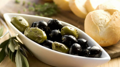 Zeytini sakın böyle tüketmeyin. Canan Karatay ‘kısır olursunuz’ diyerek uyardı