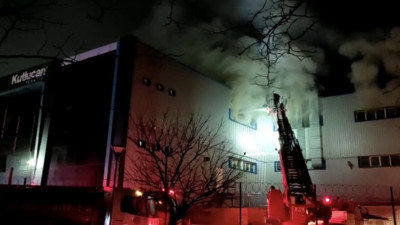 Bursa’da tekstil fabrikasında korkutan yangın