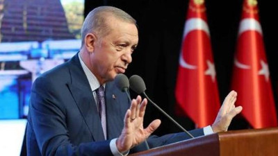 Vatandaşlar twit atmaya bile korkuyor Erdoğan ''Medya özgürdür'' diyor