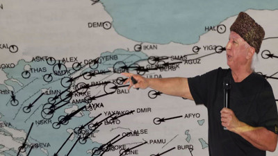 Depremlerin yerini önceden bilen adam Şener Üşemezsoy son iki depremin ardından yeni depremin yerini açıkladı