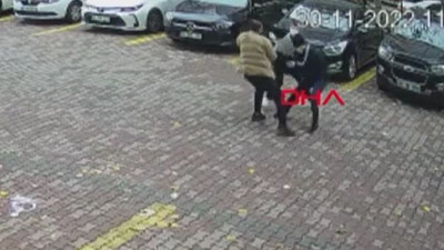 Banka önünde pusuya yatıp müşterileri gasbettiler