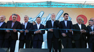 Erdoğan için yollar kapatıldı, polis tehdit etti: Kendinizi vurdurmayın