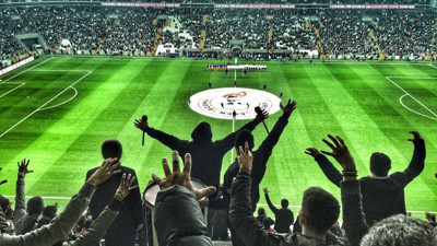 Beşiktaş taraftarından yönetime mesaj: İstemiyoruz