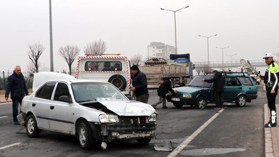Kayseri’de zincirleme kaza: 6 yaralı