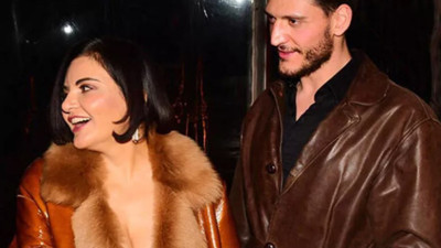 Şarkıcı Göksel ve sevgilisinin aşkları bitti işleri bitmedi