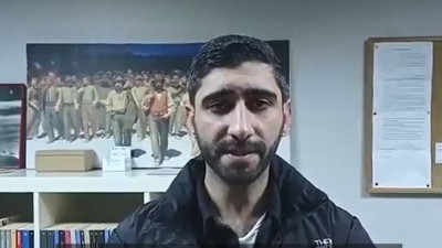 GETİR piyano çalan kuryeye sahip çıkacağını söyleyince çalışanlar güldü. Sigortasız çalıştıklarını yayınladıkları videoyla anlattı