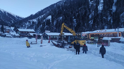 Ayder Yaylası'nda yıkım başladı