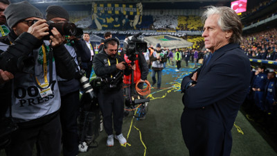 Basketbol ayağa kalktı sırada futbol mu var?