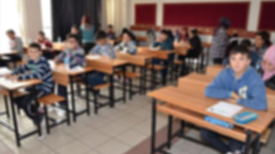 Okulları yıktılar yenisini yapmadılar. Ne olacak bu çocukların hali