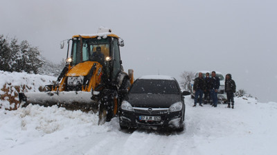 Antalya'da yüksek kesimlerde kar kalınlığı 50 santimetreye ulaştı