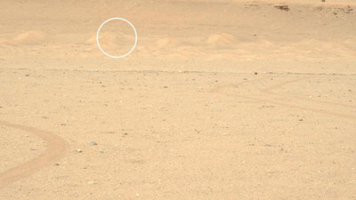 Mars'taki Perseverance, Ingenuity helikopterini fotoğrafladı