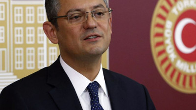 Özgür Özel: AKP'li Bülent Turan yanıma gelip 'Soylu'yu istifa ettirecek dosya bekledim' dedi