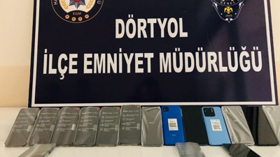 Hatay'da 16 adet kaçak cep telefonu ele geçirildi