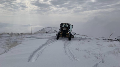 Tunceli’de 47 köy yolu kardan kapandı