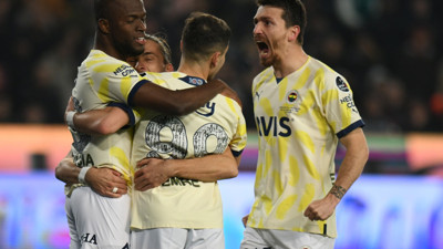 Valencia sevinmedi: Taraftar sosyal medyadan sordu