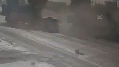 TIR'ların çarpıştığı kazanın kamera kayıtları ortaya çıktı