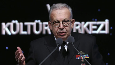 Cihat Yaycı'dan Meriç nehri uyarısı: Yunanistan topraklarımız üzerinden çit çekiyor