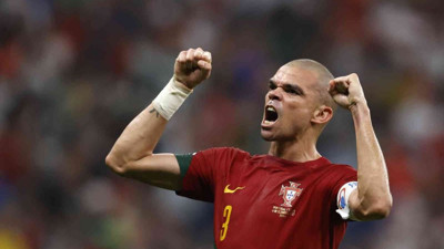 Pepe Porto ile sözleşme yenileyecek