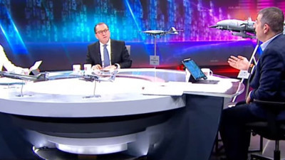 Haluk Bayraktar'a canlı yayında açık açık soruldu: Kardeşiniz damat olduktan sonra mı önünüz açıldı?