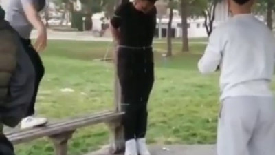 Doğum günü kutlamasında arkadaşlarından dayak yedi