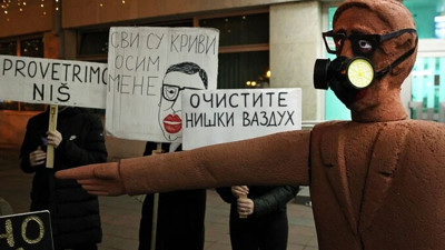Sırbistan'da hava kirliliği eylemi