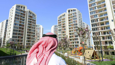 Her şeyi sattılar sıra evlerde hedef 10 milyar dolar. Türk'sen ev mev yok