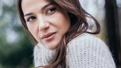 Ünlü oyuncu tesettüre girdi