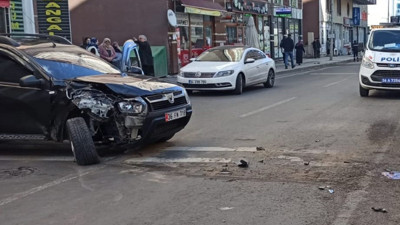 Park halinde duran vince otomobil çarptı: 1 ölü