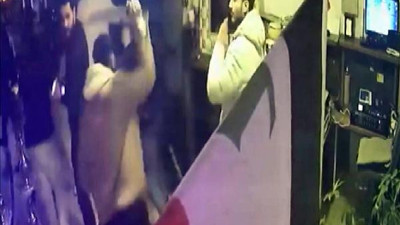 Avcılar'da restoran müdürüne palalı saldırı