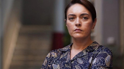 Ezgi Mola'nın yeni dizisindeki partneri belli oldu