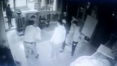 Saniye saniye kaydedildi. Nefes borusuna sakız kaçan çocuk böyle kurtarıldı