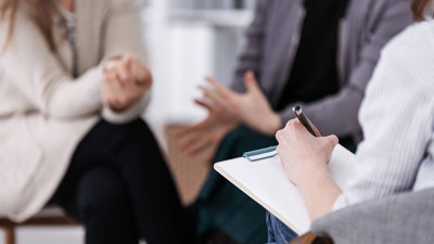 Psikologlar 2015’te verilen sözlerin tutulmasını bekliyor. Psikolog atamalarıyla toplumsal sorunlar da çözülecek