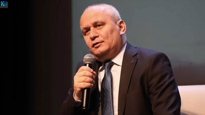 Hilafet çağrısı yapan örgüt, Atatürkçü ilahiyatçı Cemil Kılıç'ı hedef gösterdi. Yargıtay terör örgütü olarak tanımlamıştı