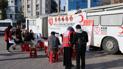 Kan bağışlayana maç bileti hediye