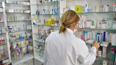 Vatandaşın ilaca ulaşamama nedeni belli oldu. Filler tepişiyor olan yine garibana oluyor