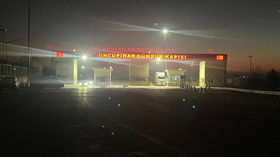 Son Dakika... Teröristlerce atılan roketler Kilis'te sınır bölgesine düştü
