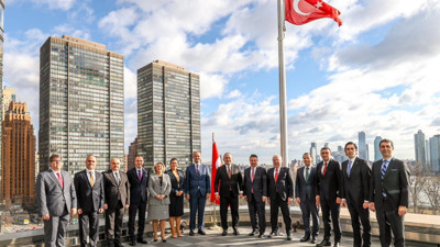 Çavuşoğlu, New York’ta ABD ve Kanada’daki Türk başkonsoloslarla bir araya geldi