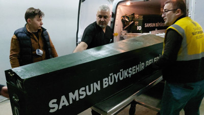 Gelininin ellerini bağlayıp boğazından bıçaklayarak öldürdü. Korkunç cinayet bıraktığı mektupta ortaya çıktı