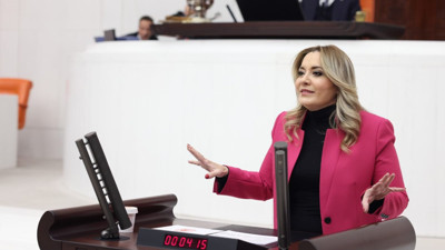 İYİ Partili Aylin Cesur: Pazardan pırasa alamayan vatandaşın cebindekine göz dikmeyin