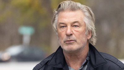 Alec Baldwin 'Rust' filmini çekmeye devam edecek