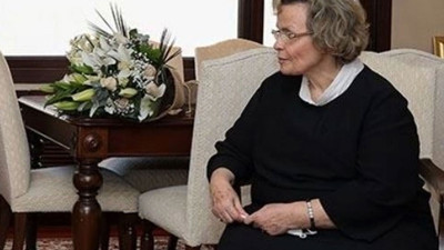 Alparslan Türkeş’in eşi Seval Türkeş: MHP’yi arkada karanlık birtakım güçler yönetiyor