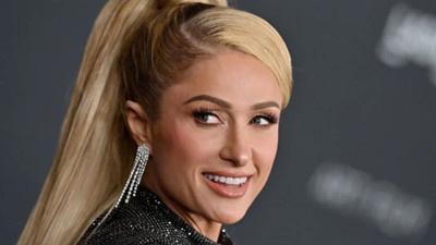 Paris Hilton anne oldu. Mutluluğuna diyecek yok